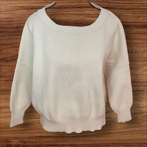 Cream Crew Neck Sweater w/ Relaxed Fit Ribbed Cuff Reverse Seem Split‎ Side S/M